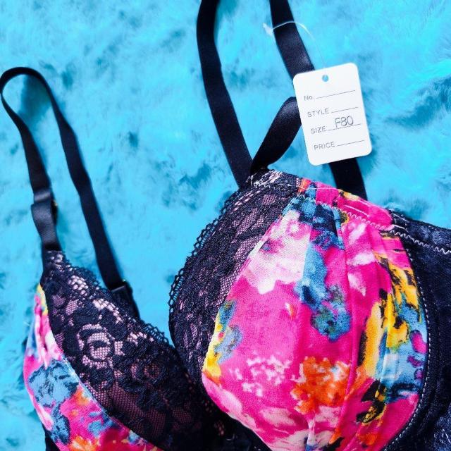 激カワッ。。。F80×L。。ブラックレース×ぼかしフラワー柄ブラジャー&ショーツセット。。グラマー大きいサイズ花柄系ピンク < 女性ファッション  激カワッ。。。F80×L。。ブラックレース×ぼかしフラワー柄ブラジャー&ショーツセット。。グラマー大きいサイズ花柄系ピンク < 女性ファッションの