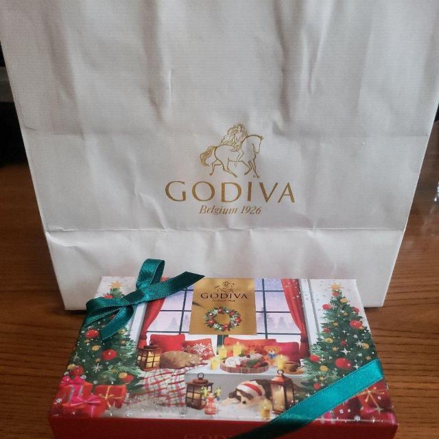 ゴディバ ブッシュドノエル アソートメント 7粒入 未開封品 < グルメ/ドリンク ゴディバ ブッシュドノエル アソートメント 7粒入 未開封品 < グルメ/ドリンクの