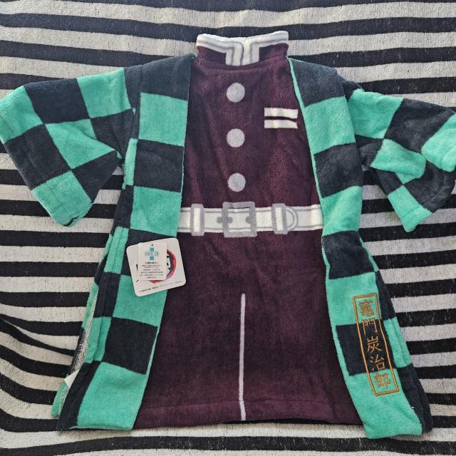 新品 タグ付き 鬼滅の刃 竈門炭治郎 ドレスタオル 隊服 羽織 < アニメ/コミック/キャラクター 新品 タグ付き 鬼滅の刃 竈門炭治郎 ドレスタオル 隊服 羽織 < アニメ/コミック/キャラクターの