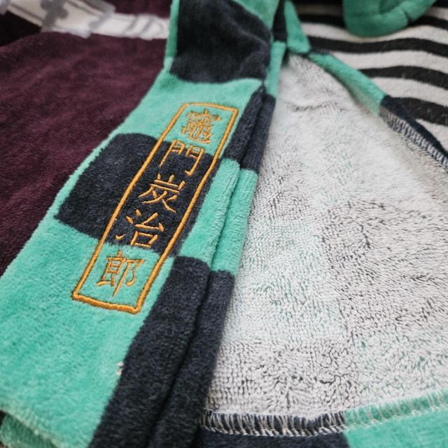 新品 タグ付き 鬼滅の刃 竈門炭治郎 ドレスタオル 隊服 羽織 < アニメ/コミック/キャラクター 新品 タグ付き 鬼滅の刃 竈門炭治郎 ドレスタオル 隊服 羽織 < アニメ/コミック/キャラクターの