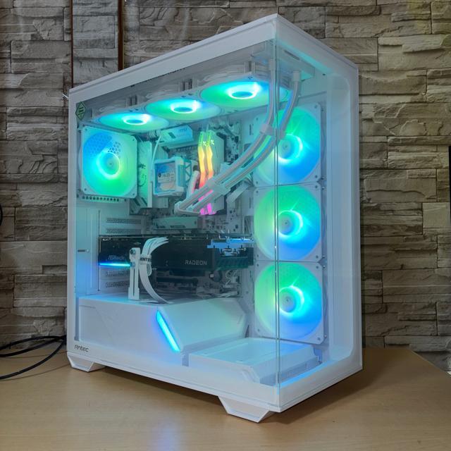 �y�������ȊO�V�i�z�Q�[�~���OPC Ryzen7 7800X3D RX9070XT SSD1TB ������32GB 850W  �� PC�{��/���Ӌ@��� 