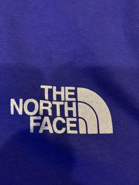 THE NORTH FACE パーカー プルオーバー 大きいsize XL  シルバープリント  ノースフェイス < ブランド  THE NORTH FACE パーカー プルオーバー 大きいsize XL  シルバープリント  ノースフェイス < ブランドの
