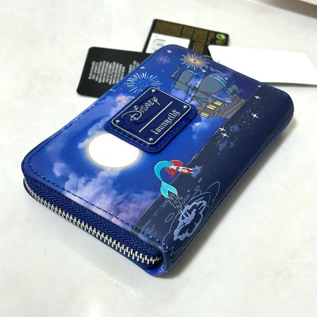 新品 タグ付 Loungefly ラウンジフライ アリエル 財布 ディズニー < 女性ファッション  新品 タグ付 Loungefly ラウンジフライ アリエル 財布 ディズニー < 女性ファッションの