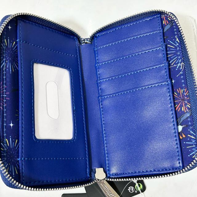 新品 タグ付 Loungefly ラウンジフライ アリエル 財布 ディズニー < 女性ファッション  新品 タグ付 Loungefly ラウンジフライ アリエル 財布 ディズニー < 女性ファッションの