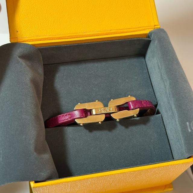 i FENDI tFfB uXbg oO U[YbJ YbJ p[v  uh 