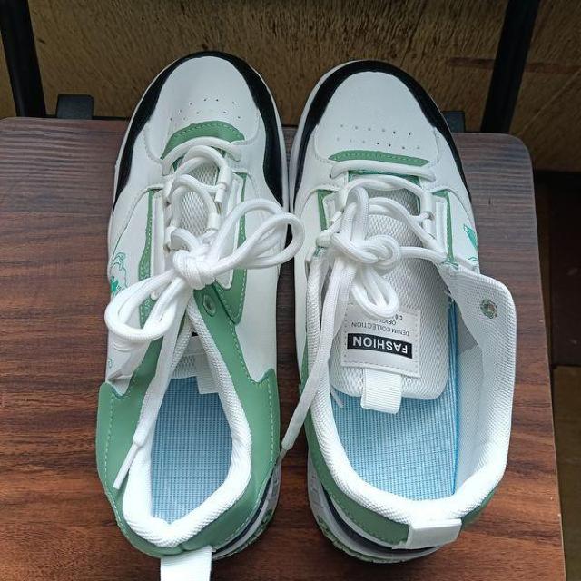 新品 26cm メンズ スニーカー ホワイト シューズ 靴 男女兼用 レディース < 男性ファッション 新品 26cm メンズ スニーカー ホワイト シューズ 靴 男女兼用 レディース < 男性ファッションの