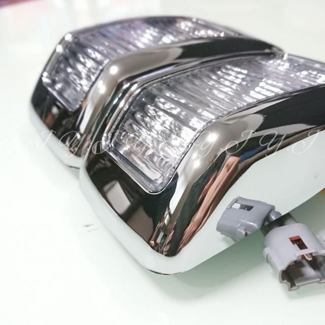 ドアサイドウインカー LED仕様 日野 レンジャー 大型プロフィア用 クリア/アンバー < 自動車/バイク ドアサイドウインカー LED仕様 日野 レンジャー 大型プロフィア用 クリア/アンバー < 自動車/バイク