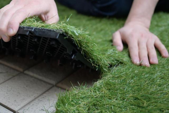 【送料無料】リアル人工芝生ジョイントマット(10枚入り) < ペット/手芸/園芸 【送料無料】リアル人工芝生ジョイントマット(10枚入り) < ペット/手芸/園芸の