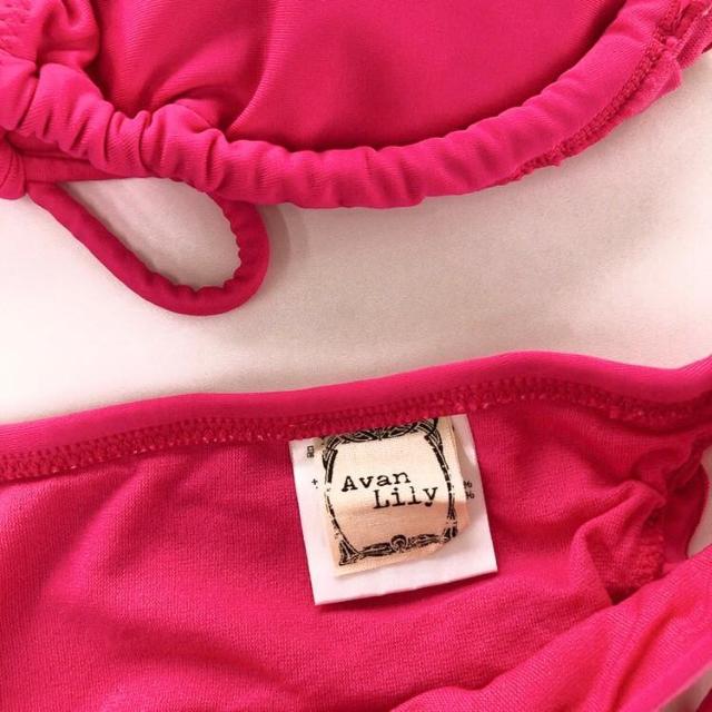 ◆Avan Lily/アヴァンリリー◆フリルデザインビキン★派手ピンク水着F*シンプルギャル♪美品*クリーニング済 < ブランド ◆Avan Lily/アヴァンリリー◆フリルデザインビキン★派手ピンク水着F*シンプルギャル♪美品*クリーニング済 < ブランドの