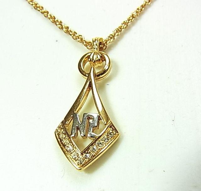 �����K�ɔ��i�j�i���b�`�@���C���X�g�[���l�b�N���X�@�iM�R