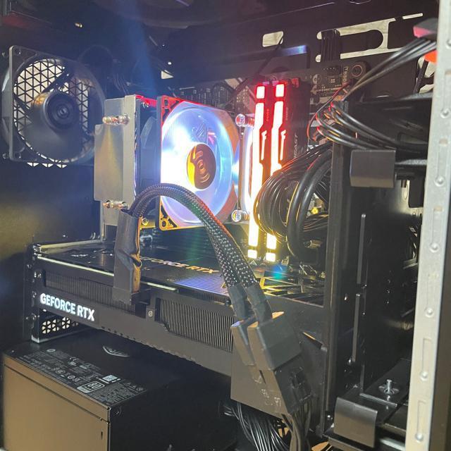 yÓizQ[~OPC HP OMEN 25L  i7 14700 RTX 4070 32GB SSD1TB 800W