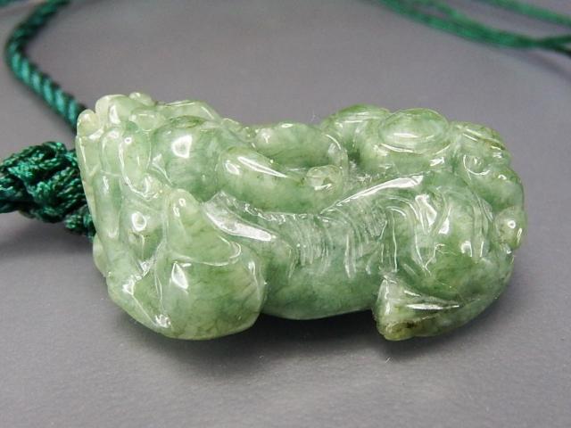 一点物御守逸品ひすい如意ヒキュウ手彫り天然石本翡翠ネックレス810-140RYZa < 女性アクセサリー/時計  一点物御守逸品ひすい如意ヒキュウ手彫り天然石本翡翠ネックレス810-140RYZa < 女性アクセサリー/時計の