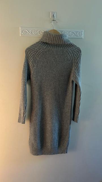 ユニクロ ローゲージニットワッフルワンピース ライトグレー ニットワンピース M < ブランド ユニクロ ローゲージニットワッフルワンピース ライトグレー ニットワンピース M < ブランドの