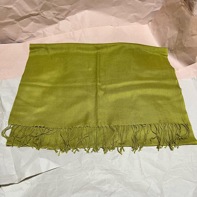 【ノーブランド扱い】 薄手 大判ストール・ショール / グリーン系 < 女性ファッション 【ノーブランド扱い】 薄手 大判ストール・ショール / グリーン系 < 女性ファッションの