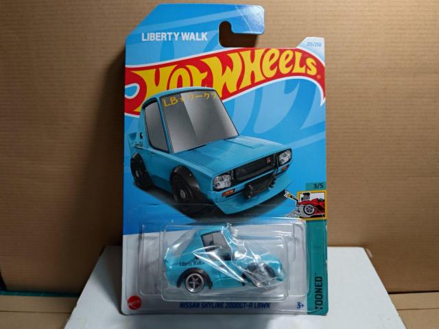 �yHW�x�[�V�b�N���z���Y �X�J�C���C�� 2000GT-R LBWK �� �z�r�[�� 