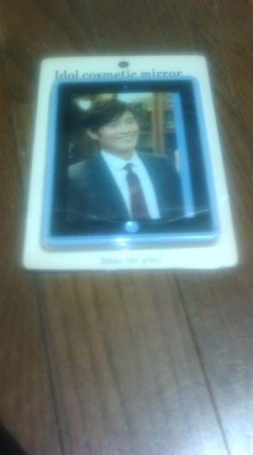イ・ビョンホン写真入りミラー。靴下。カードホルダー < タレントグッズ  イ・ビョンホン写真入りミラー。靴下。カードホルダー  < タレントグッズの