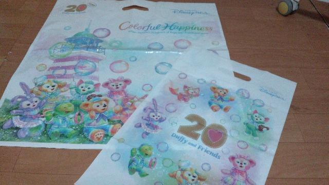 �_�b�t�B�[�t�����Y20th�J���t���n�s�l�X�V���b�v�܃Z�b�g 