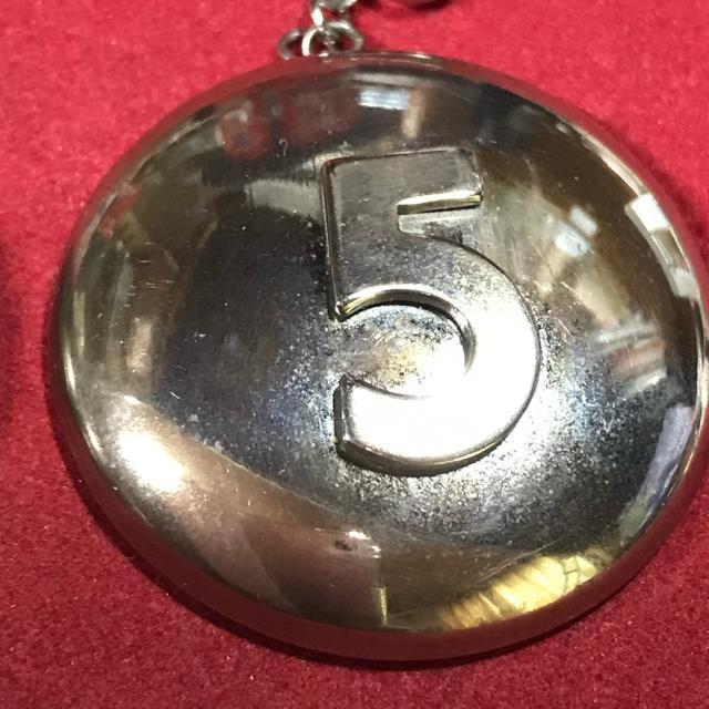 レア 正規品 シャネル ビッグサークルNo5 イヤリング シルバー < ブランド レア 正規品 シャネル ビッグサークルNo5 イヤリング シルバー < ブランドの