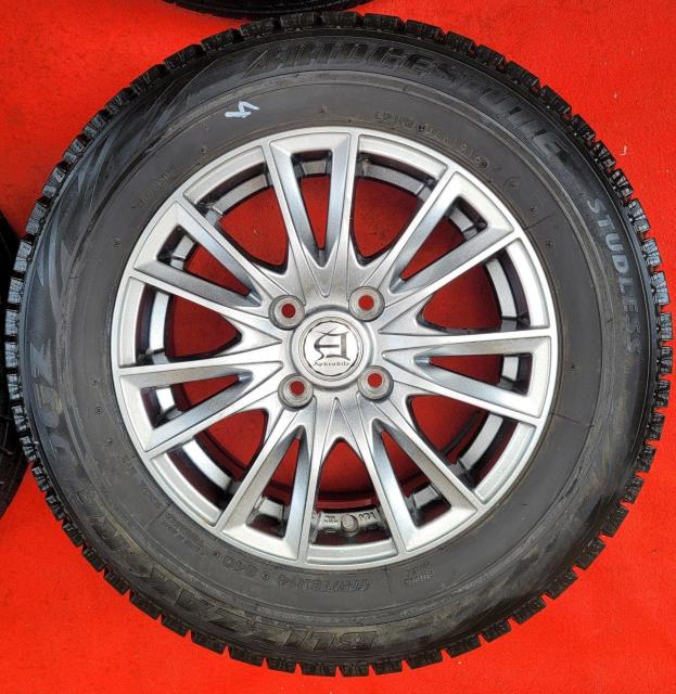 Aphrodite ホイール14インチ5.5j 4穴/100 +50 スタッドタイヤ付き4本セット BLIZZAK REVO G < 自動車/バイク Aphrodite ホイール14インチ5.5j 4穴/100 +50 スタッドタイヤ付き4本セット BLIZZAK REVO G < 自動車/バイク