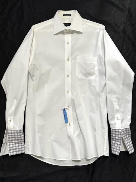 ★美品+クリーニング!★新品の王冠カフス*プレゼント!◆送料無料◆激レア!バーバリーブラックレーベル長袖シャツM*高級感Wカフス袖 < 男性ファッション ★美品+クリーニング!★新品の王冠カフス*プレゼント!◆送料無料◆激レア!バーバリーブラックレーベル長袖シャツM*高級感Wカフス袖 < 男性ファッションの