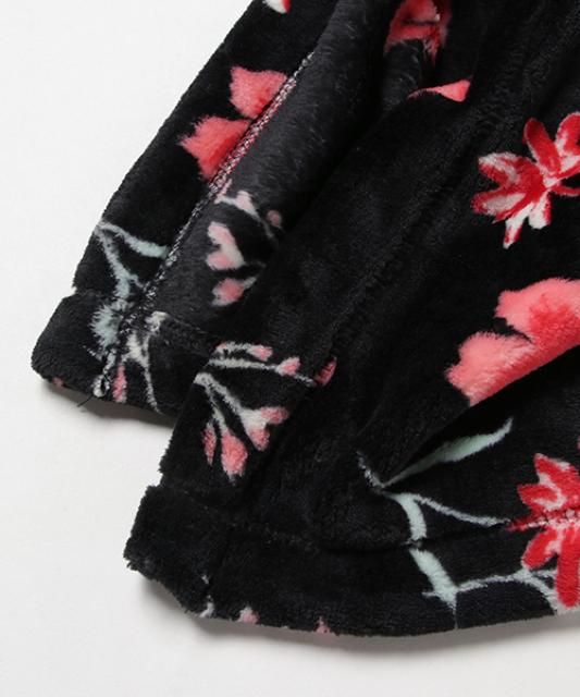 定価2,700円●rienda●ヴィンテージフラワーブランケット●黒 < ブランド 定価2,700円●rienda●ヴィンテージフラワーブランケット●黒 < ブランドの