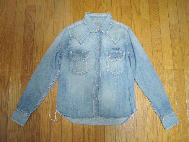 TMT ダメージ加工 デニムシャツ S インディゴ ウエスタン 長袖 ティーエムティー < ブランド  TMT ダメージ加工 デニムシャツ S インディゴ ウエスタン 長袖 ティーエムティー  < ブランドの