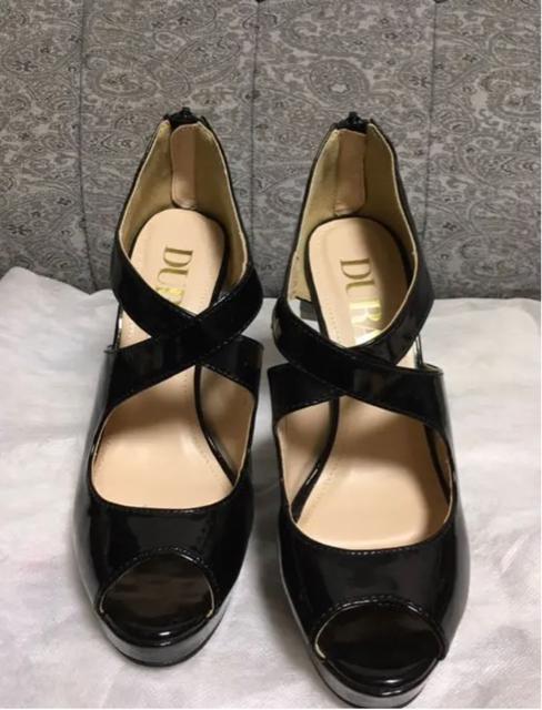 ◆未使用「DURAS」エナメルサンダル24センチ < ブランド  ◆未使用「DURAS」エナメルサンダル24センチ  < ブランドの