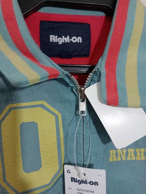 新品タグ付き Right -on トップス 110cm < キッズ/ベビー  新品タグ付き Right -on トップス 110cm < キッズ/ベビーの