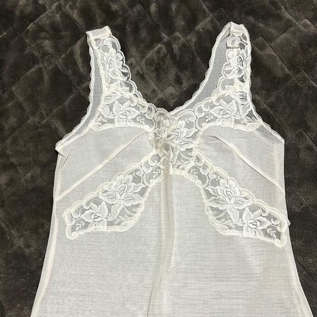 ☆☆☆タンス整理品 衣類 おまとめOK ホームクリーニング済み ベージュ スリップ バスト80 < 女性ファッション  ☆☆☆タンス整理品 衣類 おまとめOK ホームクリーニング済み ベージュ スリップ バスト80 < 女性ファッションの