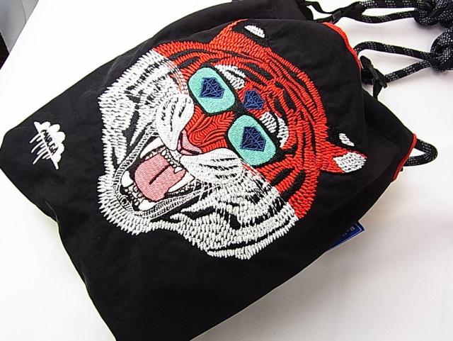 KiiBall&Chain {[Ah`F[V_[obO@