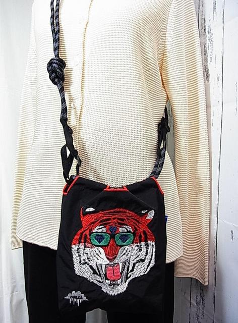 KiiBall&Chain {[Ah`F[V_[obO@