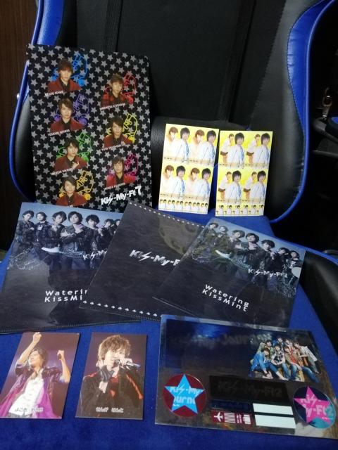 Kis-My-Ft2 クリアファイル3点+カード4枚+下敷き+シール セット < タレントグッズ Kis-My-Ft2 クリアファイル3点+カード4枚+下敷き+シール セット < タレントグッズの