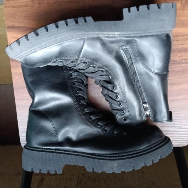 新品 25cm レディース ブーツ ブラック 厚底 シューズ ショートブーツ < 女性ファッション 新品 25cm レディース ブーツ ブラック 厚底 シューズ ショートブーツ < 女性ファッションの