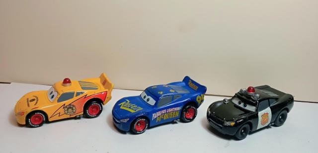 トミカディズニーカーズ3台 < ホビー トミカディズニーカーズ3台 < ホビーの