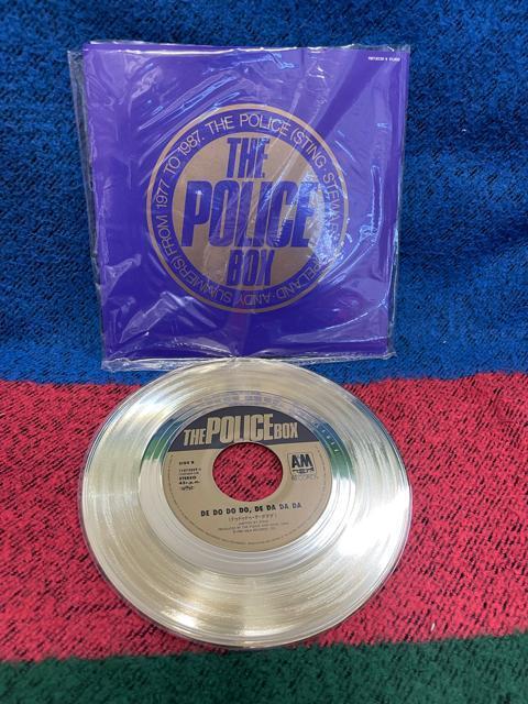 �y����ՁzTHE POLICE �V���O�����R�[�hTHE POLICE BOX�@FOR COLLECTORS ONLY�@���S����� �� CD/DVD/�r�f�I�� 