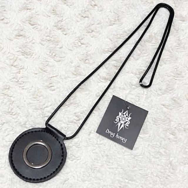 【新品/Drug honey】リング付合皮プレートロングネックレス < ブランド  【新品/Drug honey】リング付合皮プレートロングネックレス < ブランドの