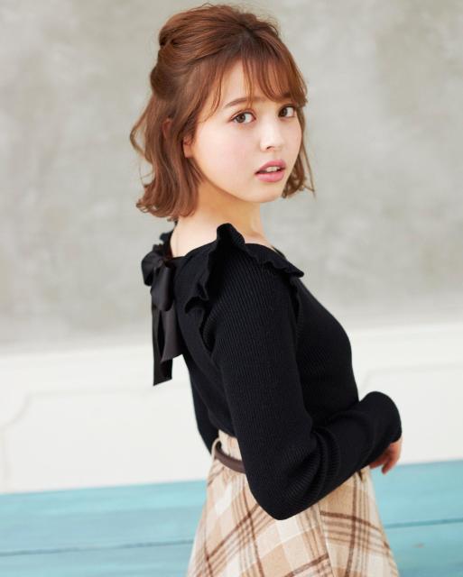 新品☆イング*肩フリルBACKリボンニット < ブランド  新品☆イング*肩フリルBACKリボンニット  < ブランドの