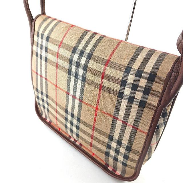 Burberry o[o V_[obN  uh 