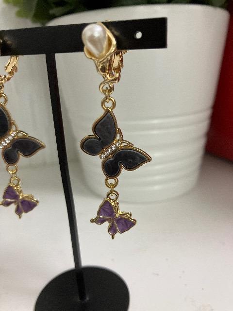 ハンドメイド バタフライのチャームを使用したイヤリング < 女性ファッション  ハンドメイド バタフライのチャームを使用したイヤリング < 女性ファッションの