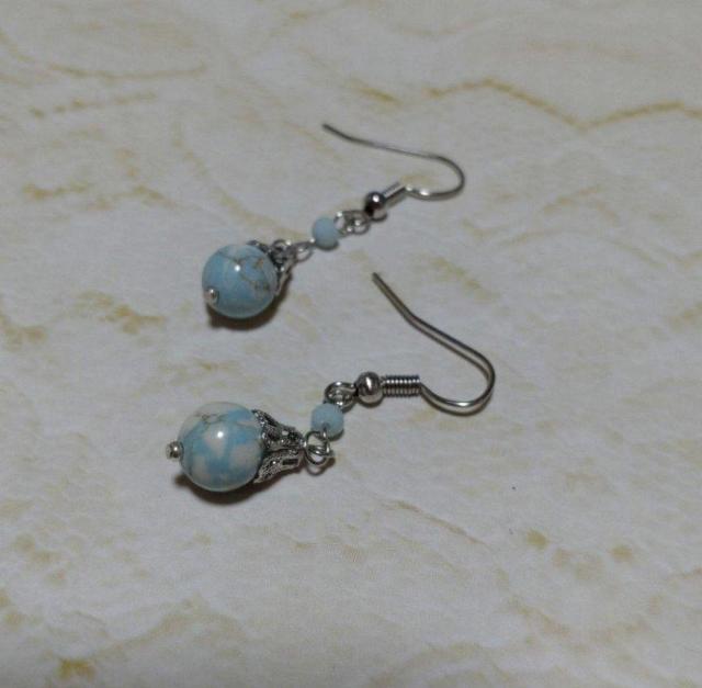 8ミリ練りトルコ石ビーズピアス < 女性アクセサリー/時計 8ミリ練りトルコ石ビーズピアス < 女性アクセサリー/時計の