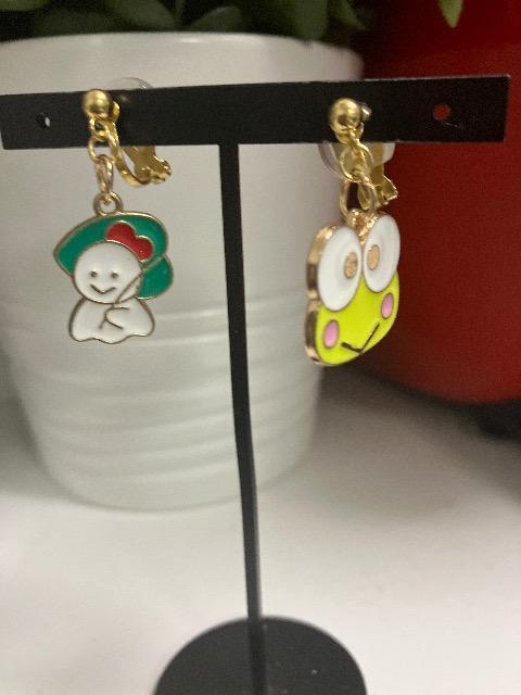 ハンドメイド けろっぴ イヤリング ピアスに変更可能 < 女性ファッション  ハンドメイド けろっぴ イヤリング ピアスに変更可能  < 女性ファッションの