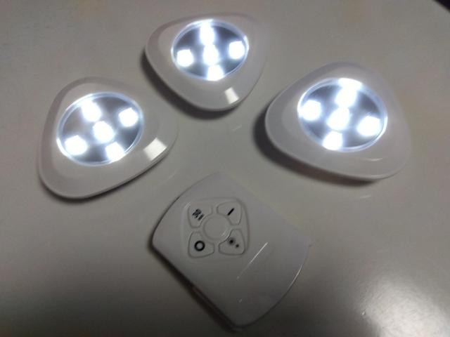 リモコン付きライト 3点 < 家電/AV リモコン付きライト 3点 < 家電/AVの