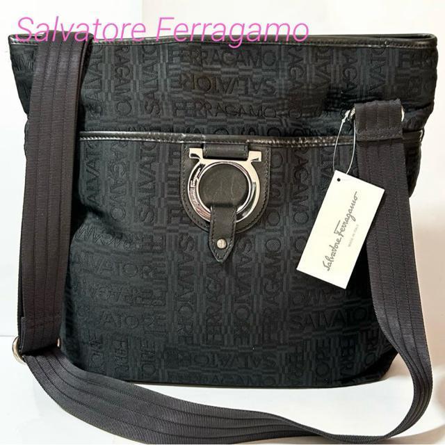 ���i Salvatore Ferragamo �t�F���K�� �K���`�[�j AU21 B002 �i�C���� ���U�[ �V�����_�[�o�b�O  �� �u�����h�� 
