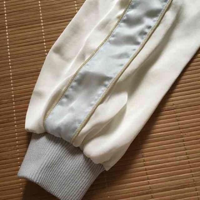 rosemarieseoir・背中ネコ刺繍サテンスカジャン。ライトブルー < ブランド rosemarieseoir・背中ネコ刺繍サテンスカジャン。ライトブルー < ブランドの