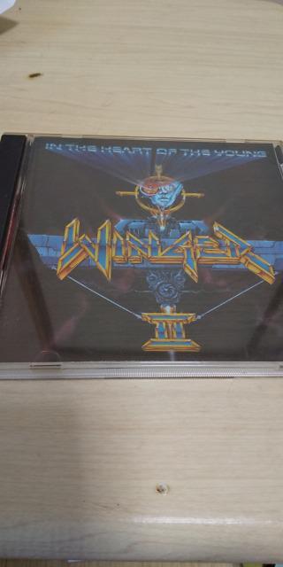 Winger/IN THE MEART OF THE YOUNG < CD/DVD/ビデオ Winger/IN THE MEART OF THE YOUNG < CD/DVD/ビデオの