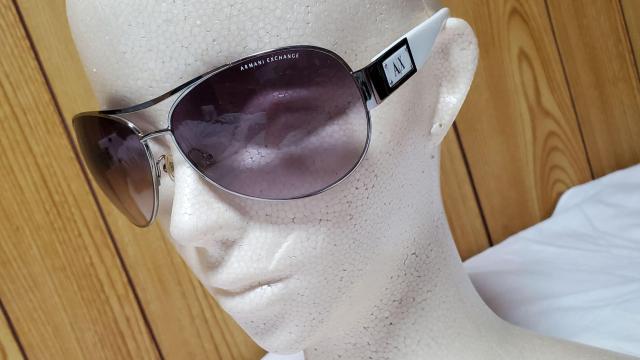 正規 完全廃盤 激レア アルマーニ ロゴ ティアドロップ メタルスポーティーサングラス 黒×白 A/X エンブレムサイドプレート < ブランド  正規 完全廃盤 激レア アルマーニ ロゴ ティアドロップ メタルスポーティーサングラス 黒×白 A/X エンブレムサイドプレート < ブランドの