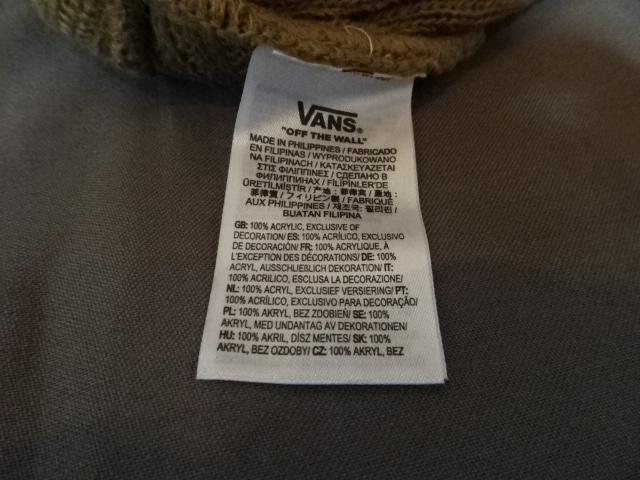 USA購入 バンズ【VANS】シンプルなデザインロゴマーク付 ニットキャップ < 男性ファッション  USA購入 バンズ【VANS】シンプルなデザインロゴマーク付 ニットキャップ < 男性ファッションの