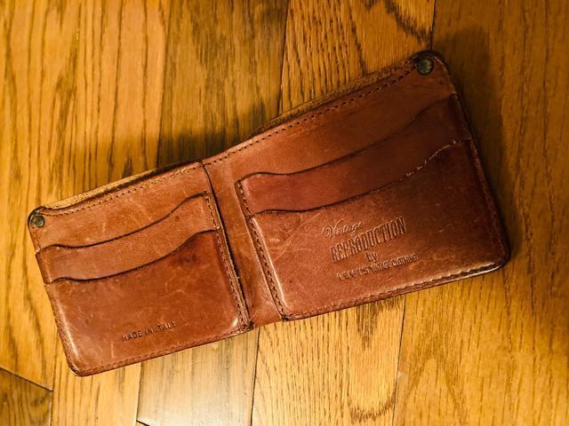levi's levis リーバイス vintage clothing 財布 レザー 本革 ウォレット イタリア製 < ブランド  levi's levis リーバイス vintage clothing 財布 レザー 本革 ウォレット イタリア製 < ブランドの