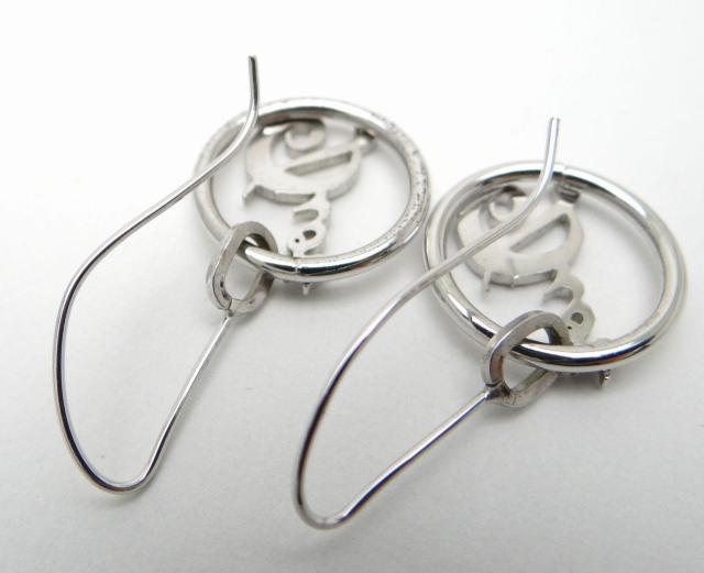 Christian Dior ディオール ラウンド ロゴチャーム ピアス<USED>【送料無料】 < ブランド Christian Dior ディオール ラウンド ロゴチャーム ピアス<USED>【送料無料】 < ブランドの