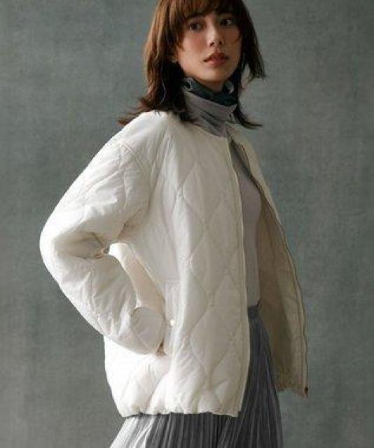 CHIP CLLIP/�A�E�^�[���A�C�{���[�z���C�g�̃L���e�B���O�R�[�g